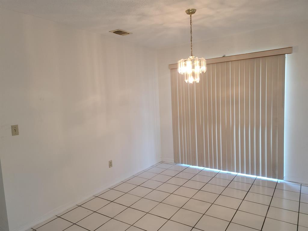 PORT ST LUCIE SECTION 3 - Residential