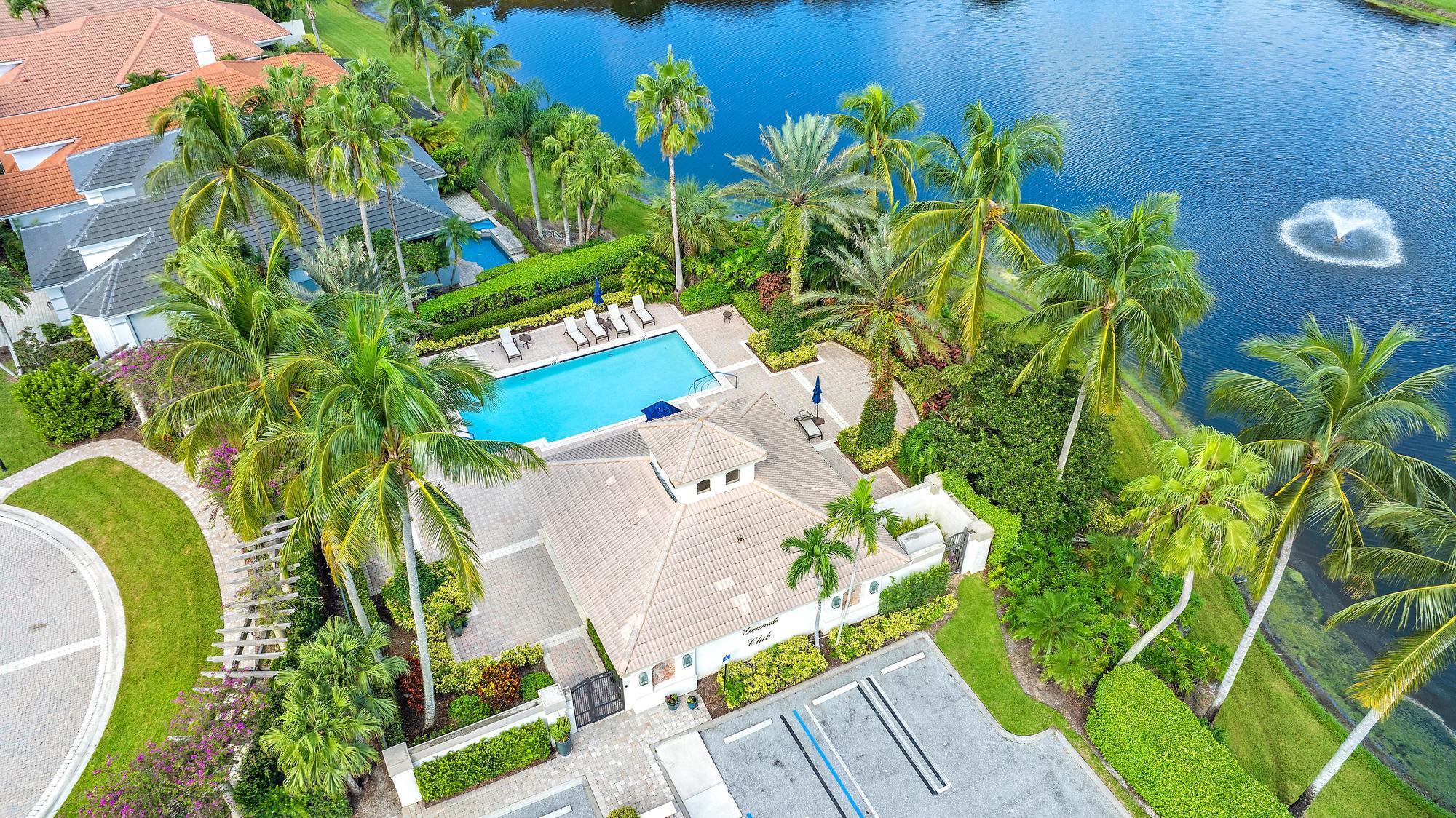 IBIS GOLF AND COUNTRY CLUB - The Grande - Residential