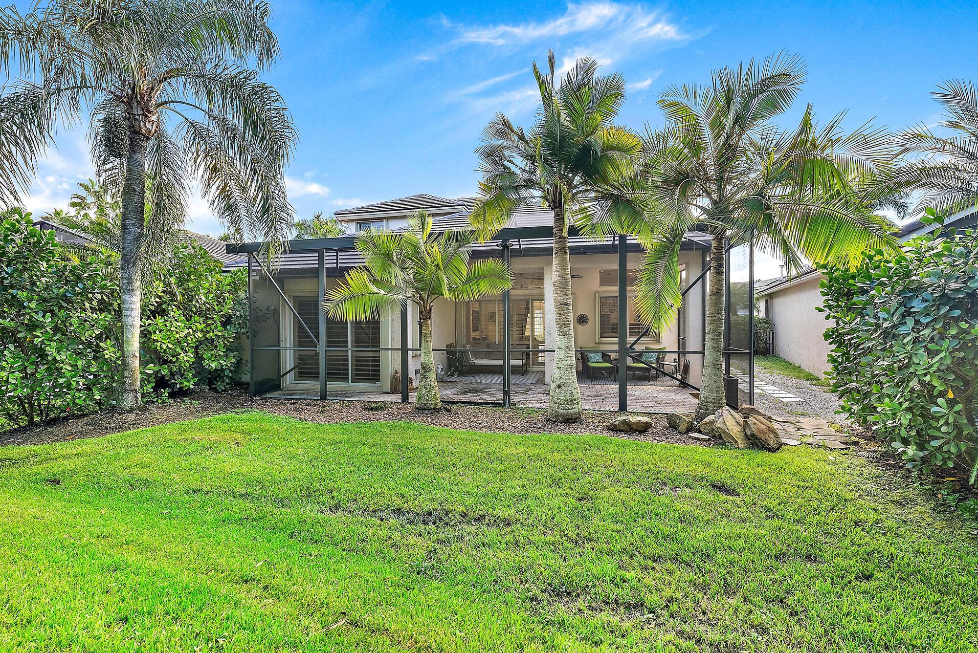 IBIS GOLF AND COUNTRY CLUB - The Grande - Residential