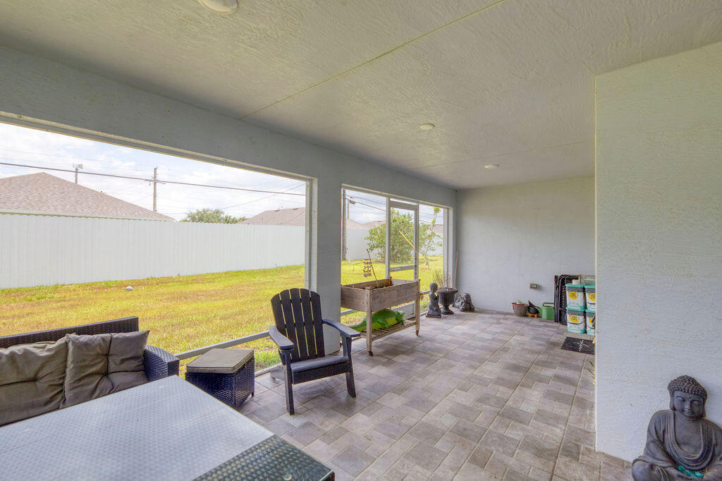 PORT ST LUCIE SECTION 27 - Residential