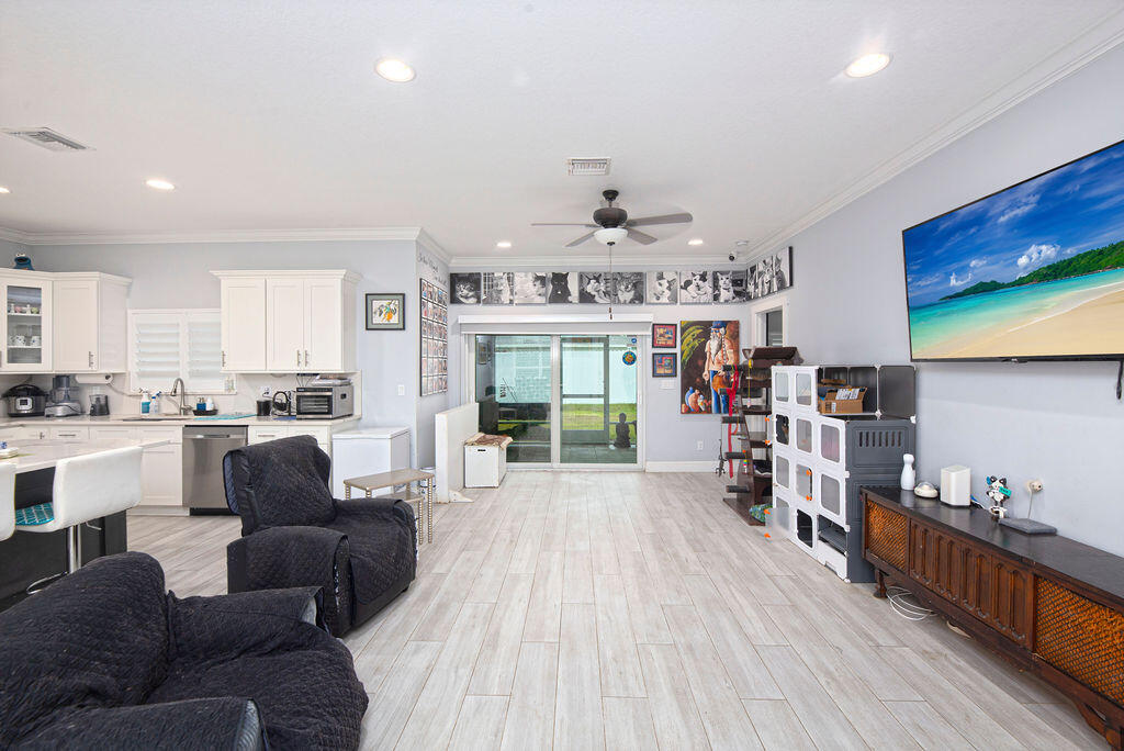 PORT ST LUCIE SECTION 27 - Residential