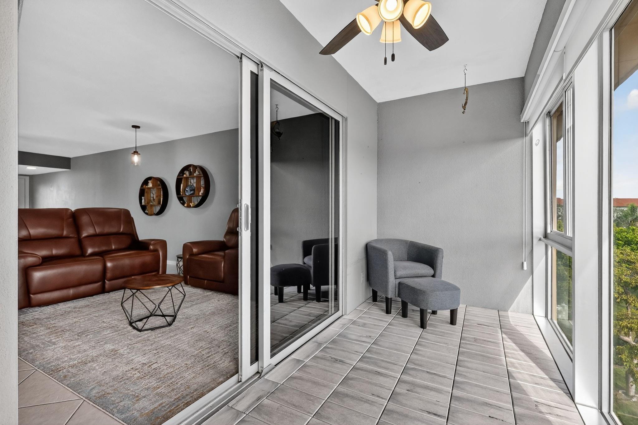 HAWTHORNE AT CENTURY VILL - Residential