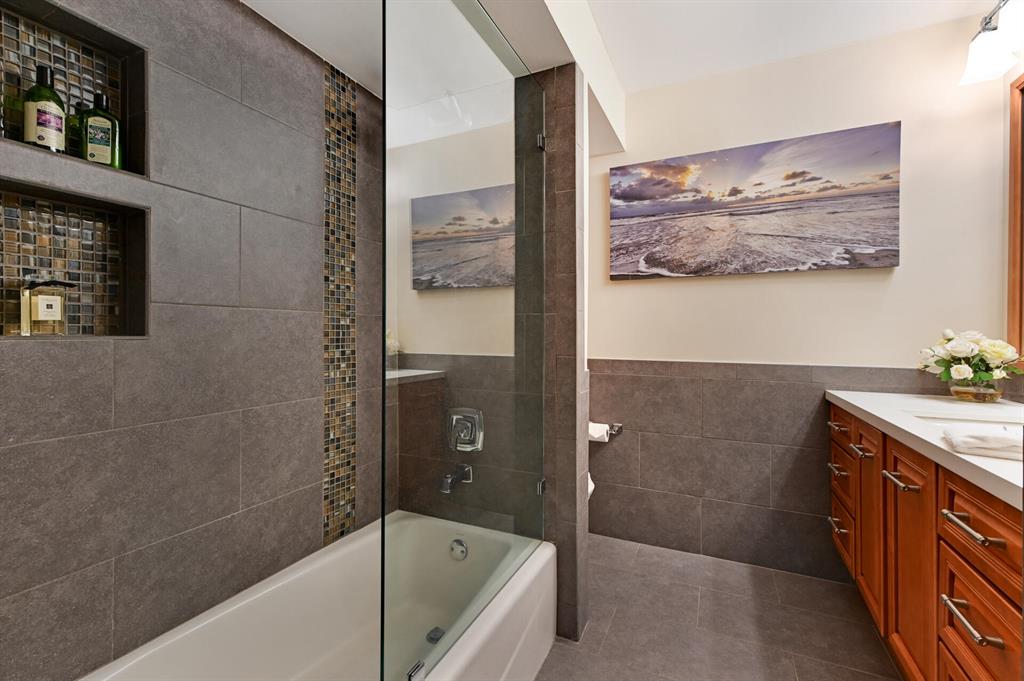 GOLF VILLAS CONDO - Residential