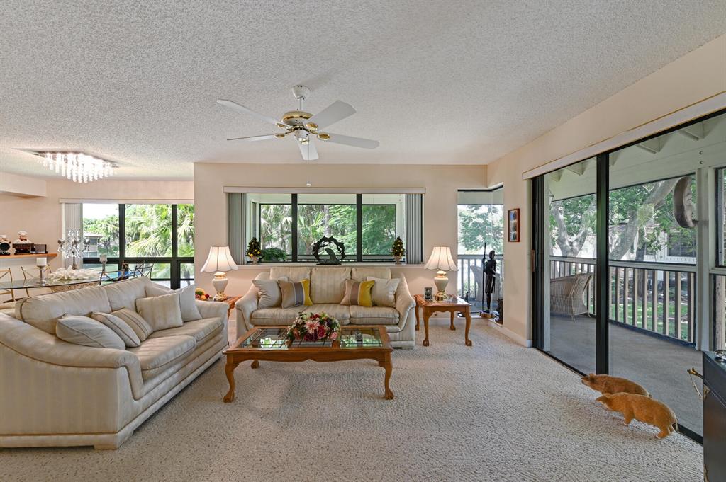 GOLF VILLAS CONDO - Residential