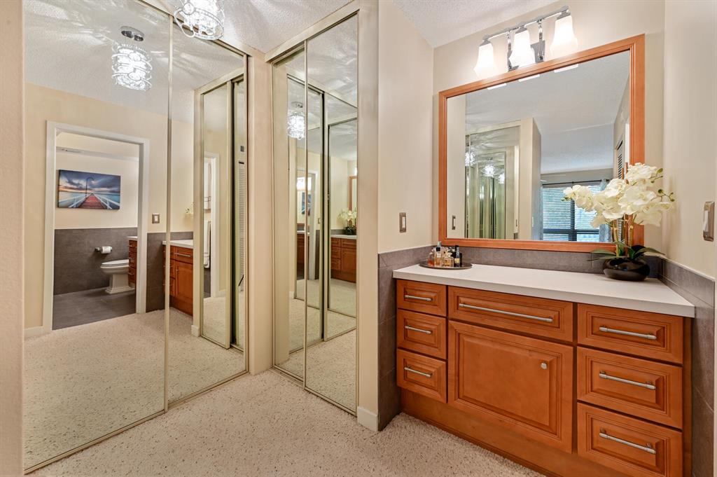 GOLF VILLAS CONDO - Residential