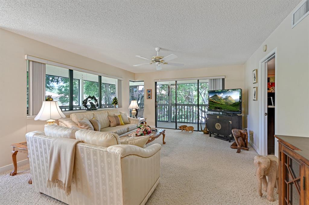 GOLF VILLAS CONDO - Residential