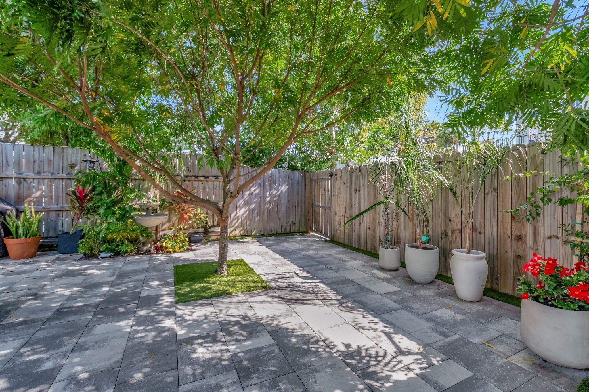 Bankers Row - Residential