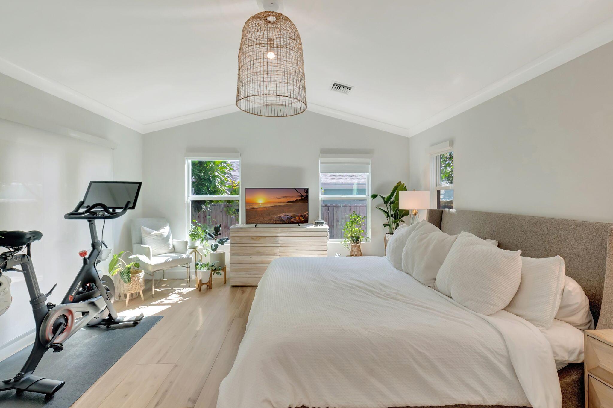 Bankers Row - Residential