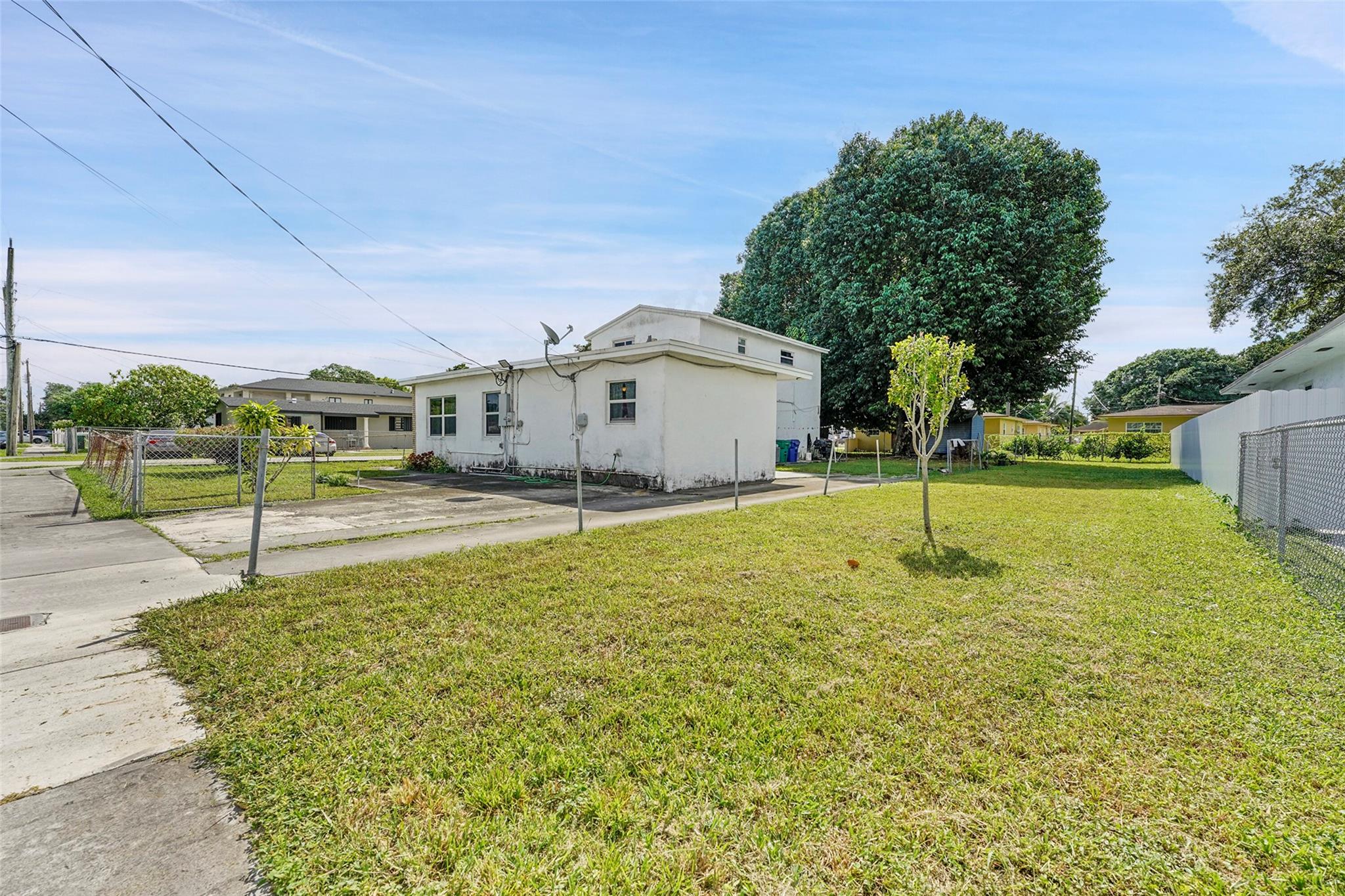 5840 NW 31st Ave
