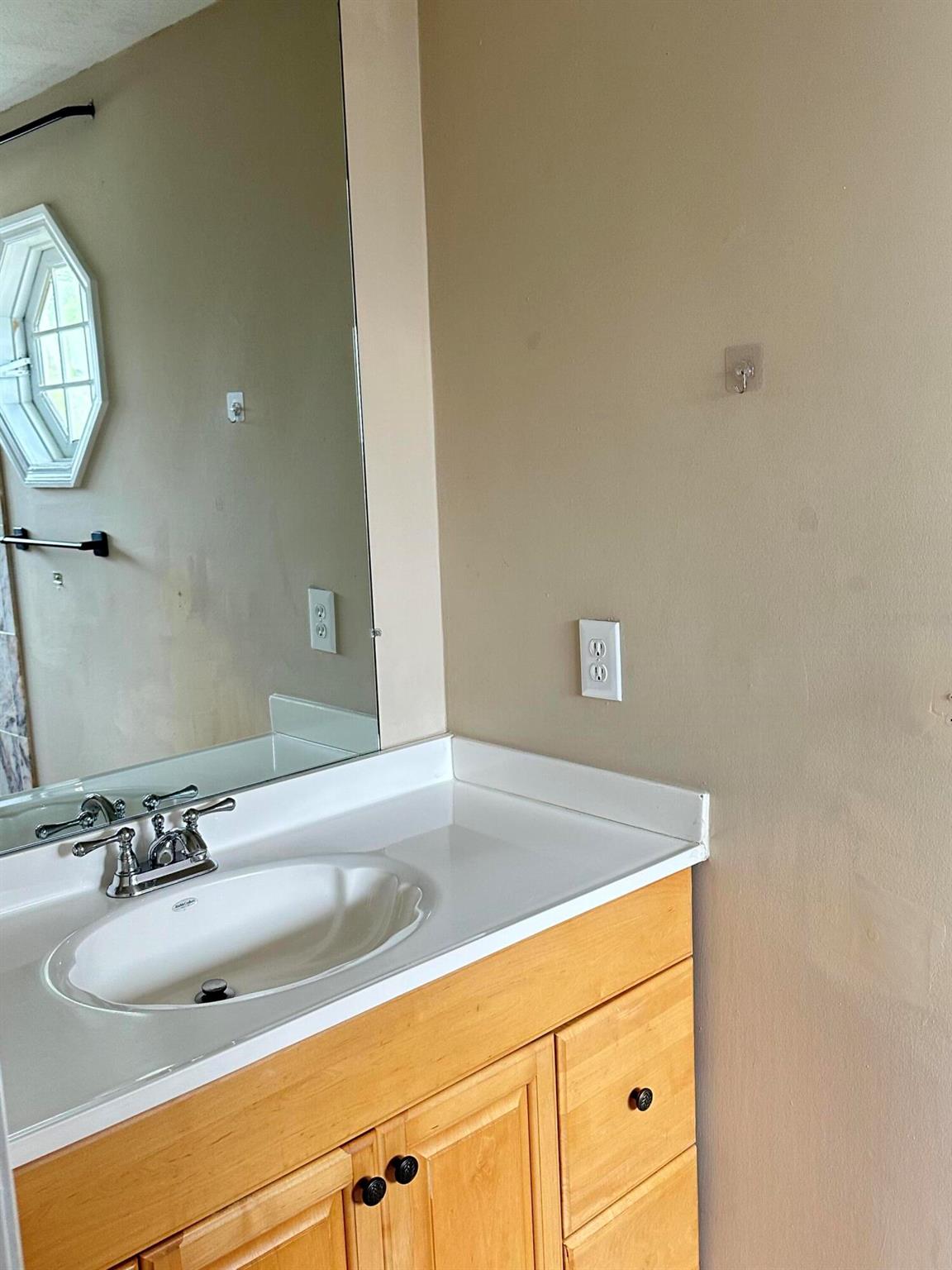 PORT ST LUCIE SECTION 41 - Residential Lease