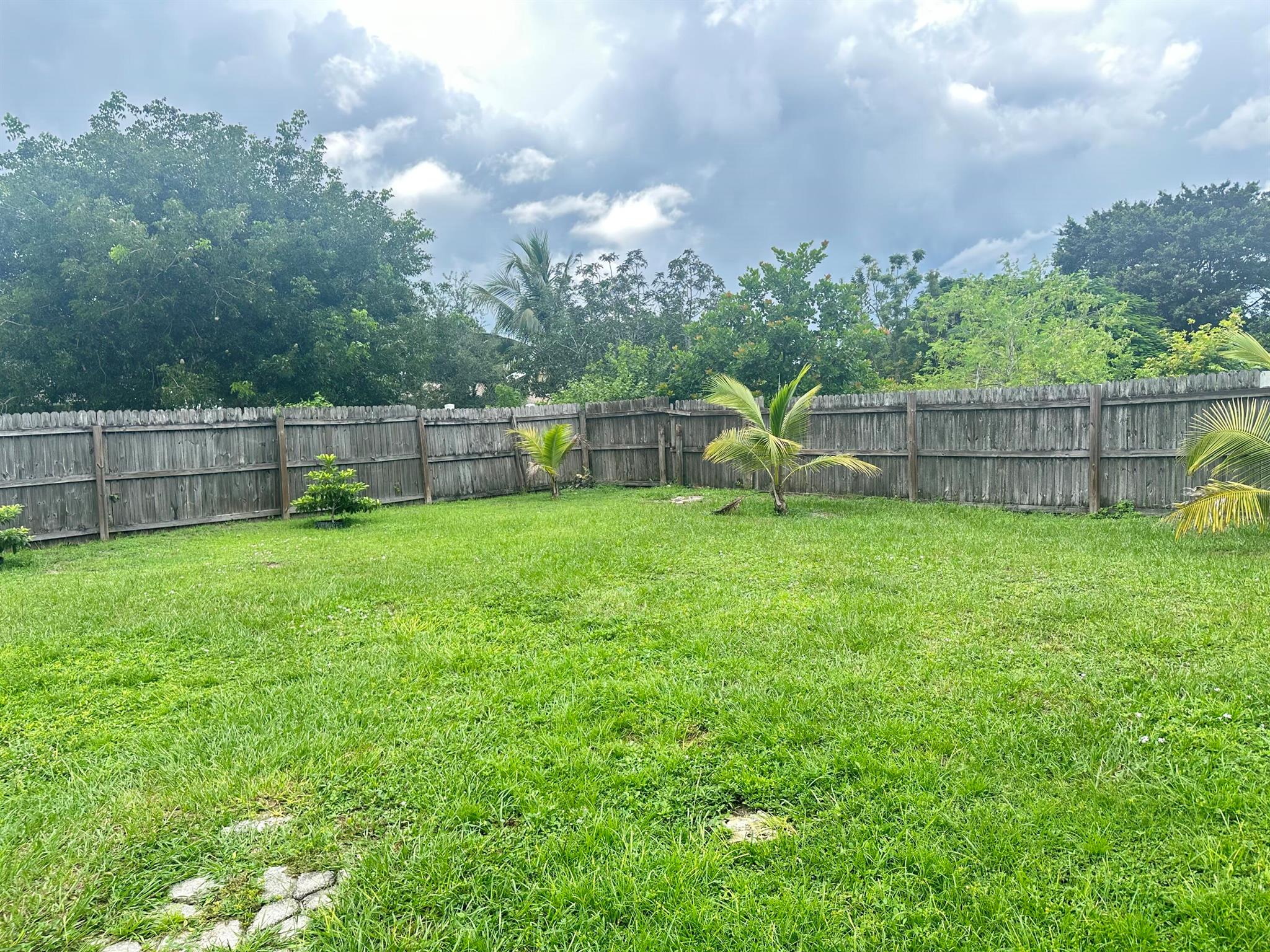PORT ST LUCIE SECTION 41 - Residential Lease