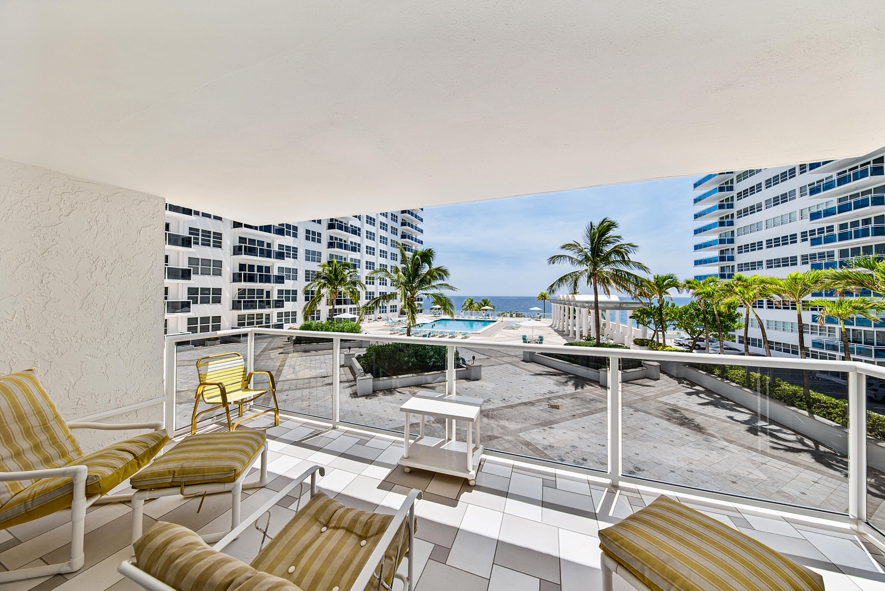 3500 Galt Ocean Drive 207