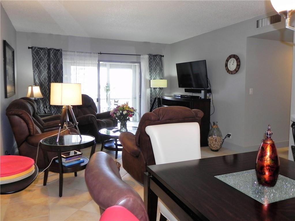 HILLCREST EAST - Residential