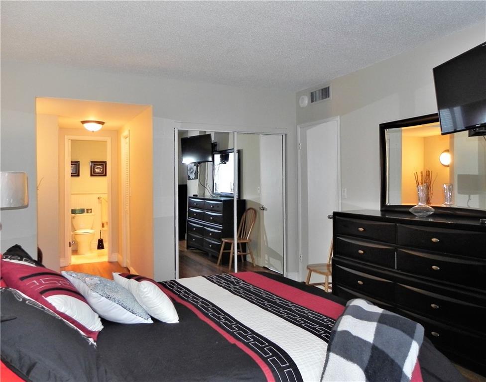 HILLCREST EAST - Residential