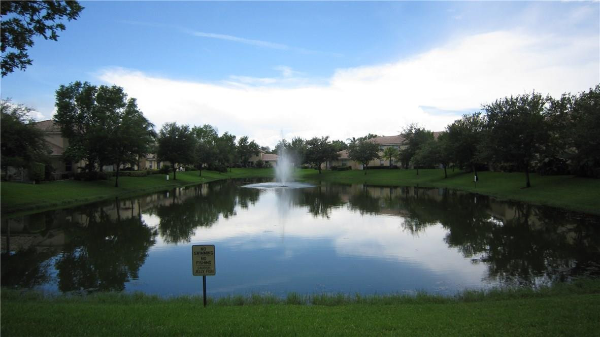 Raintree Villas - Residential