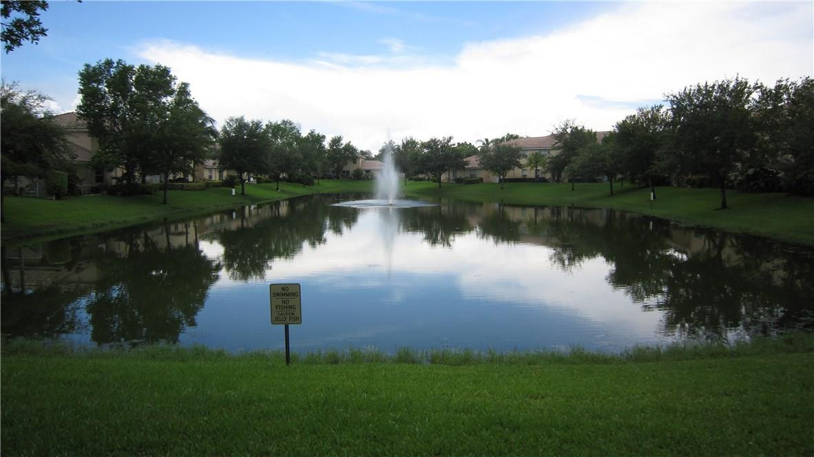 Raintree Villas - Residential