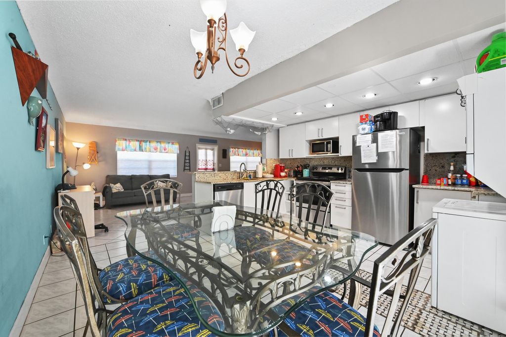 Photo of 120 NE 20th Avenue #7 &amp; 7a, Deerfield Beach, FL 33441 (MLS # F10537326)