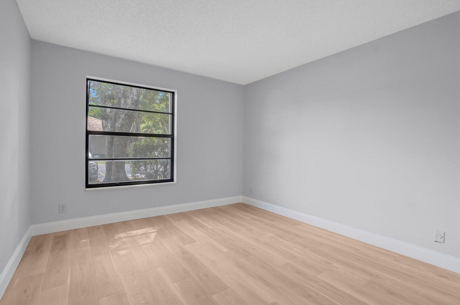 BENT TREE GARDENS WEST CO - Residential