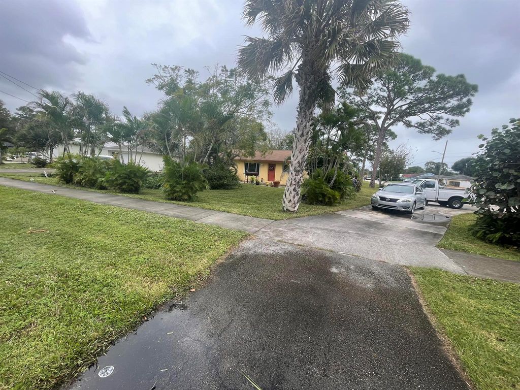 Photo of 17890 Limestone Creek Road, Jupiter, FL 33458 (MLS # R10943458)