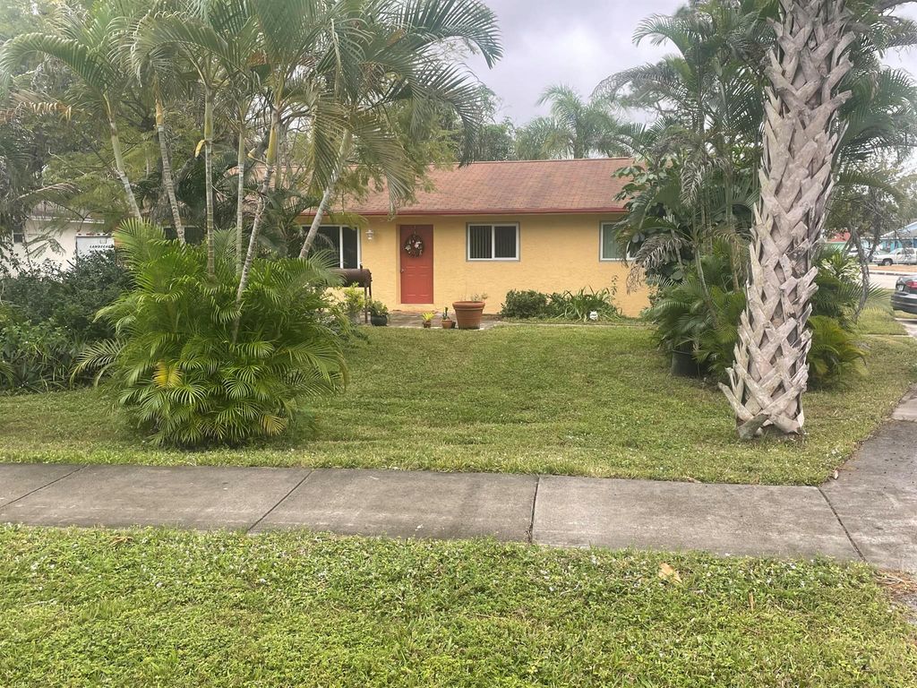 Photo of 17890 Limestone Creek Road, Jupiter, FL 33458 (MLS # R10943458)