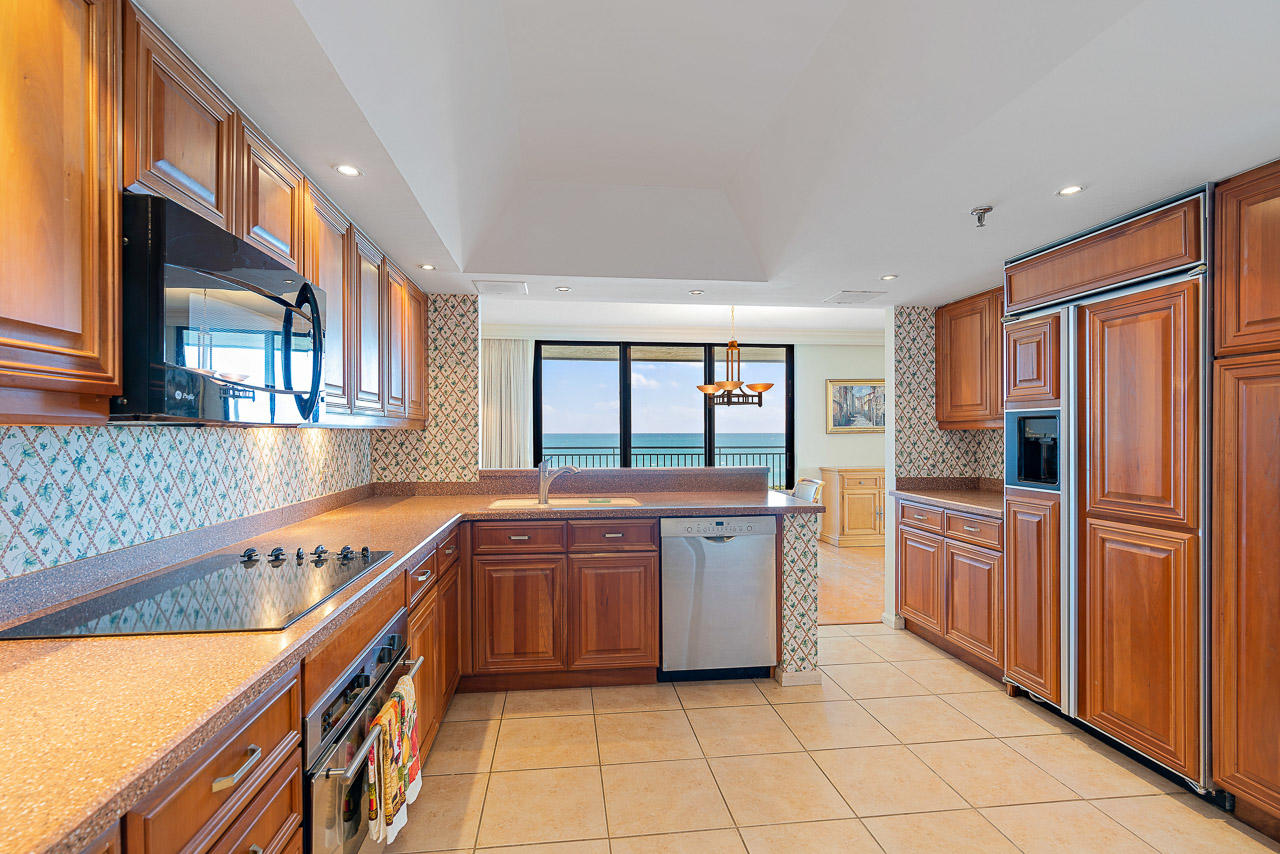 Passages of Jupiter Island Condo - Residential