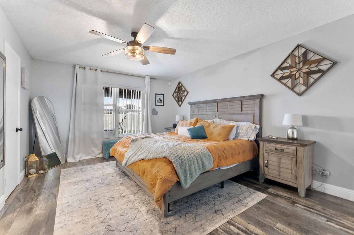 LAKES OF SHERBROOKE - Residential