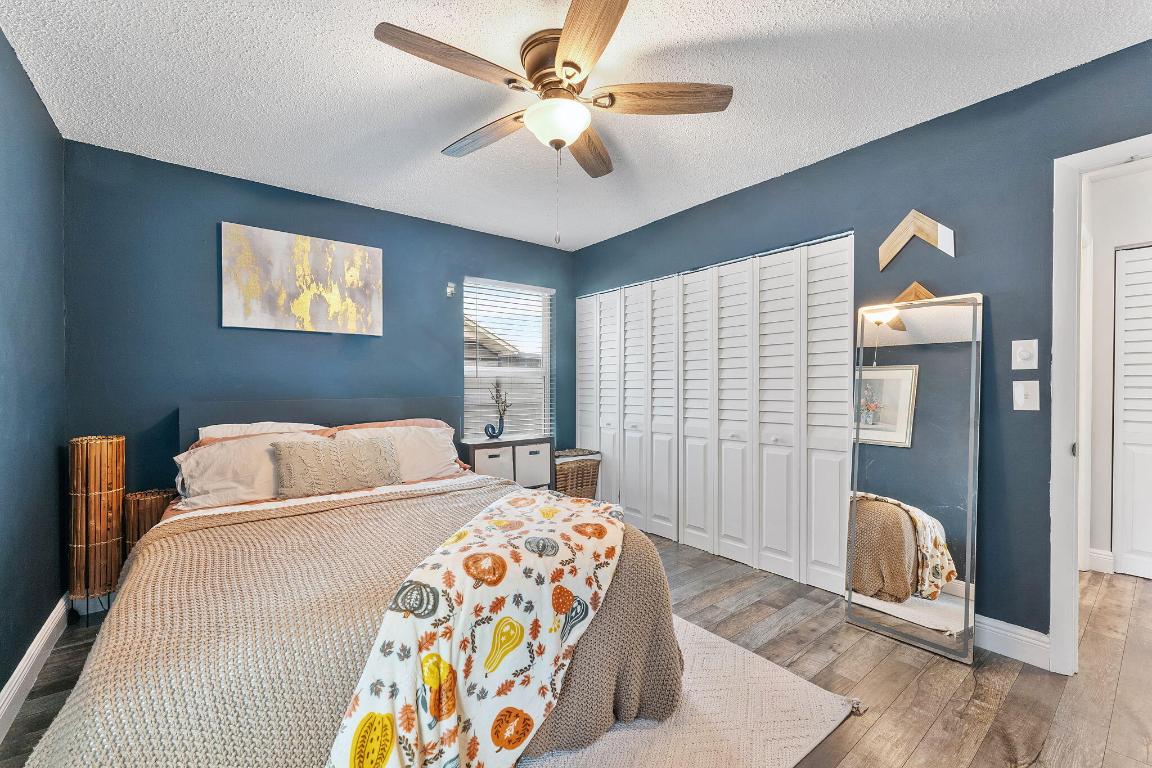 LAKES OF SHERBROOKE - Residential