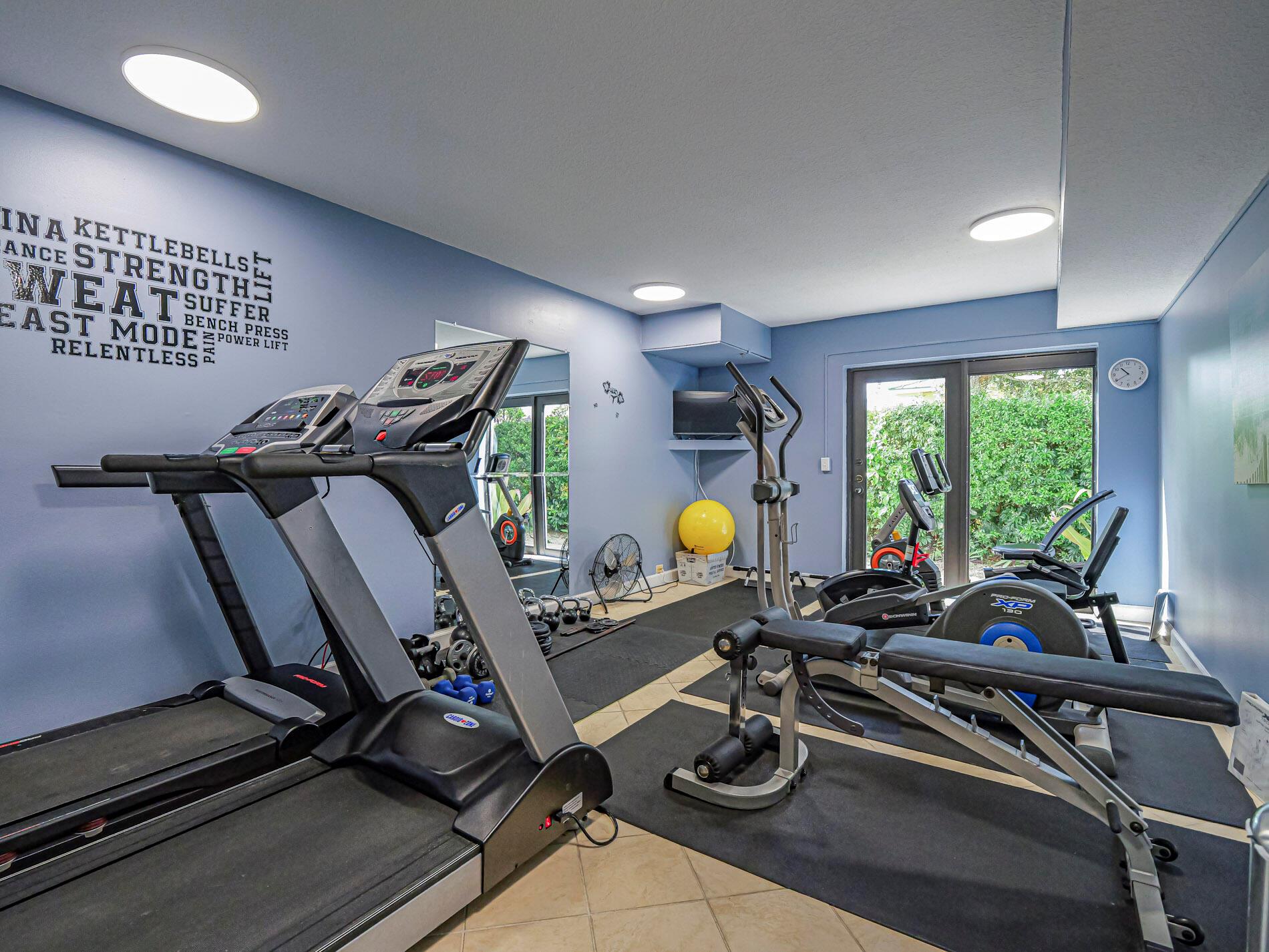 BAY ISLAND CLUB - Residential Lease