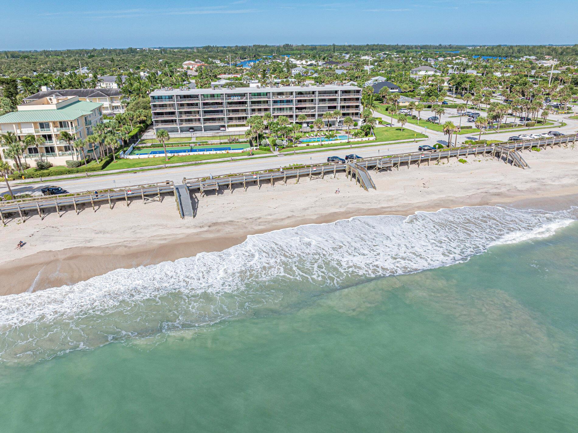 BAY ISLAND CLUB - Residential Lease