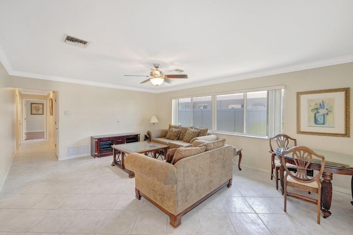 CORAL WOODS - Residential