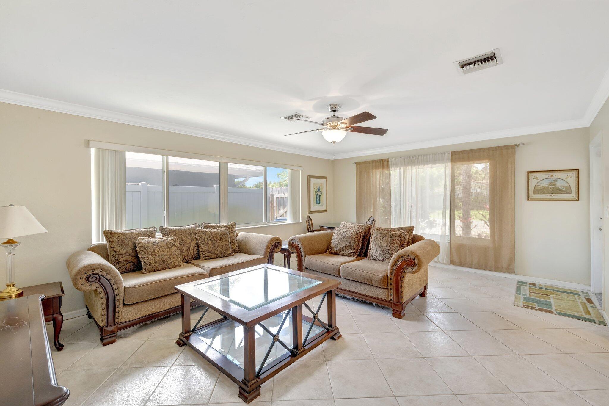 CORAL WOODS - Residential