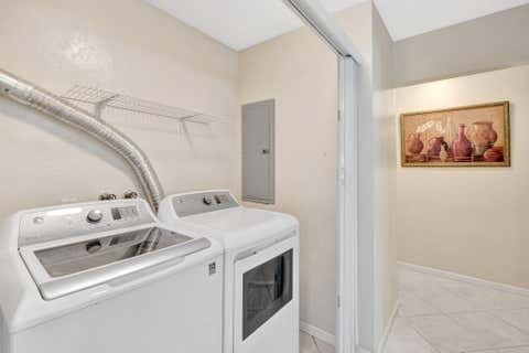 Tiny photo for 3792 NE 19th Avenue, Oakland Park, FL 33308 (MLS # R11150557)