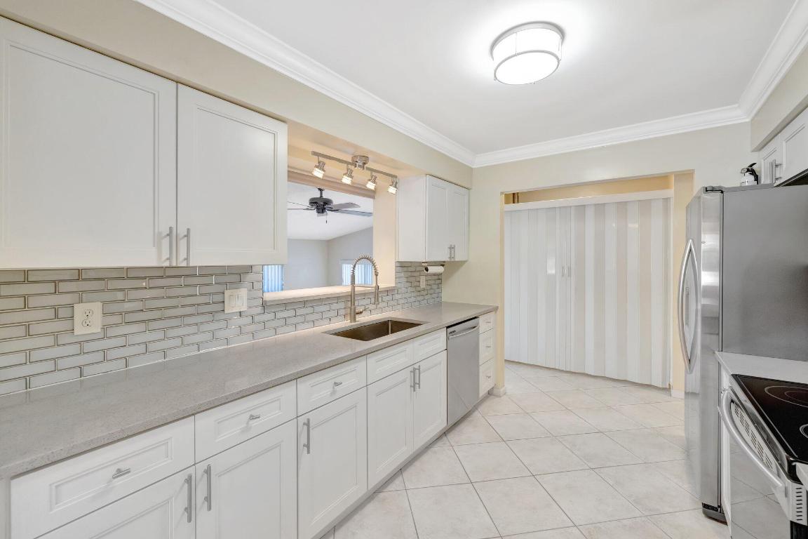 CORAL WOODS - Residential