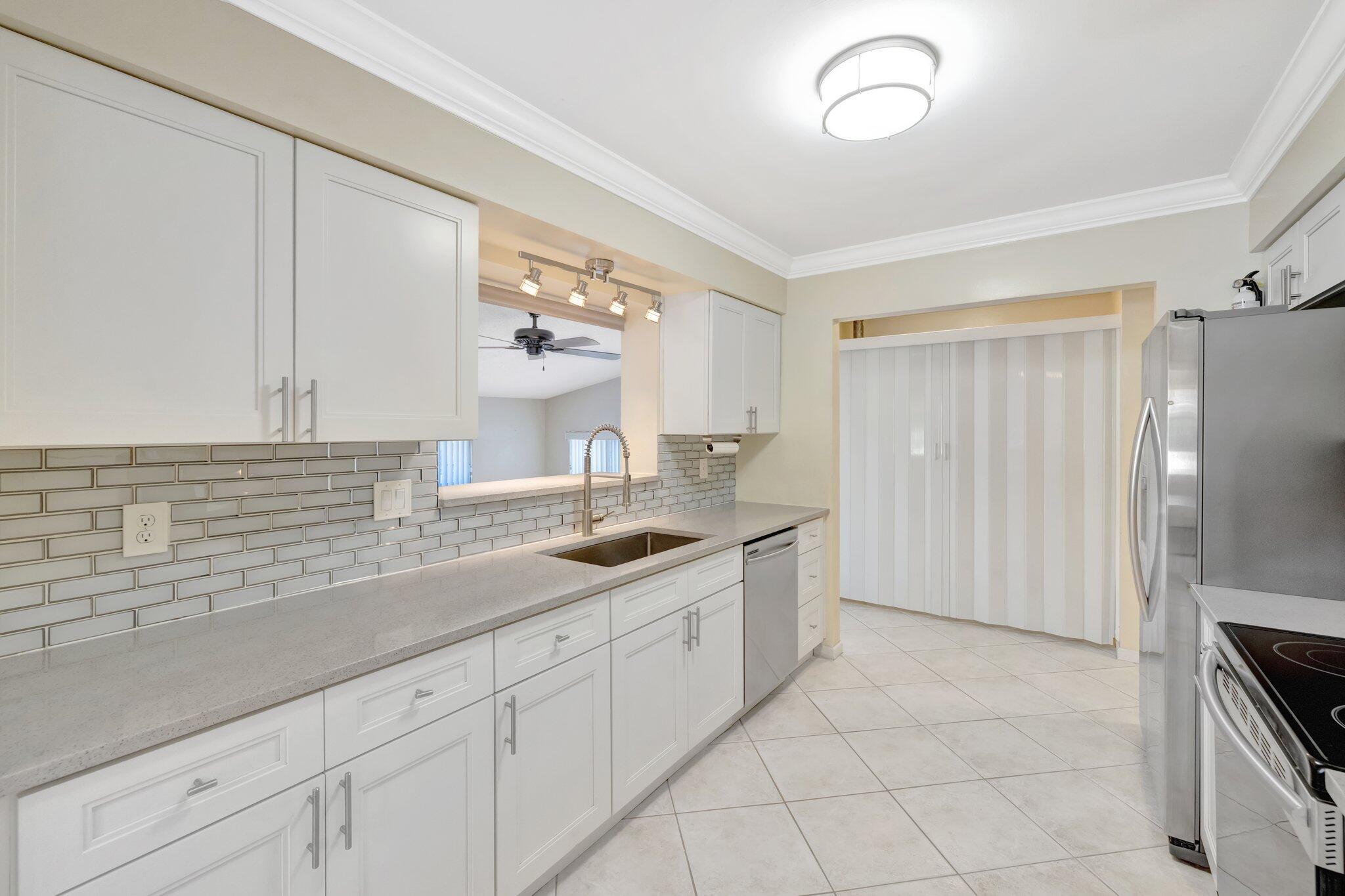 CORAL WOODS - Residential