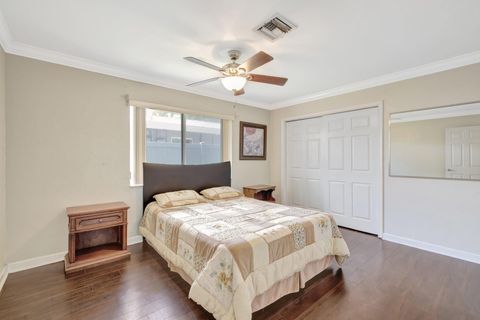 Tiny photo for 3792 NE 19th Avenue, Oakland Park, FL 33308 (MLS # R11150557)