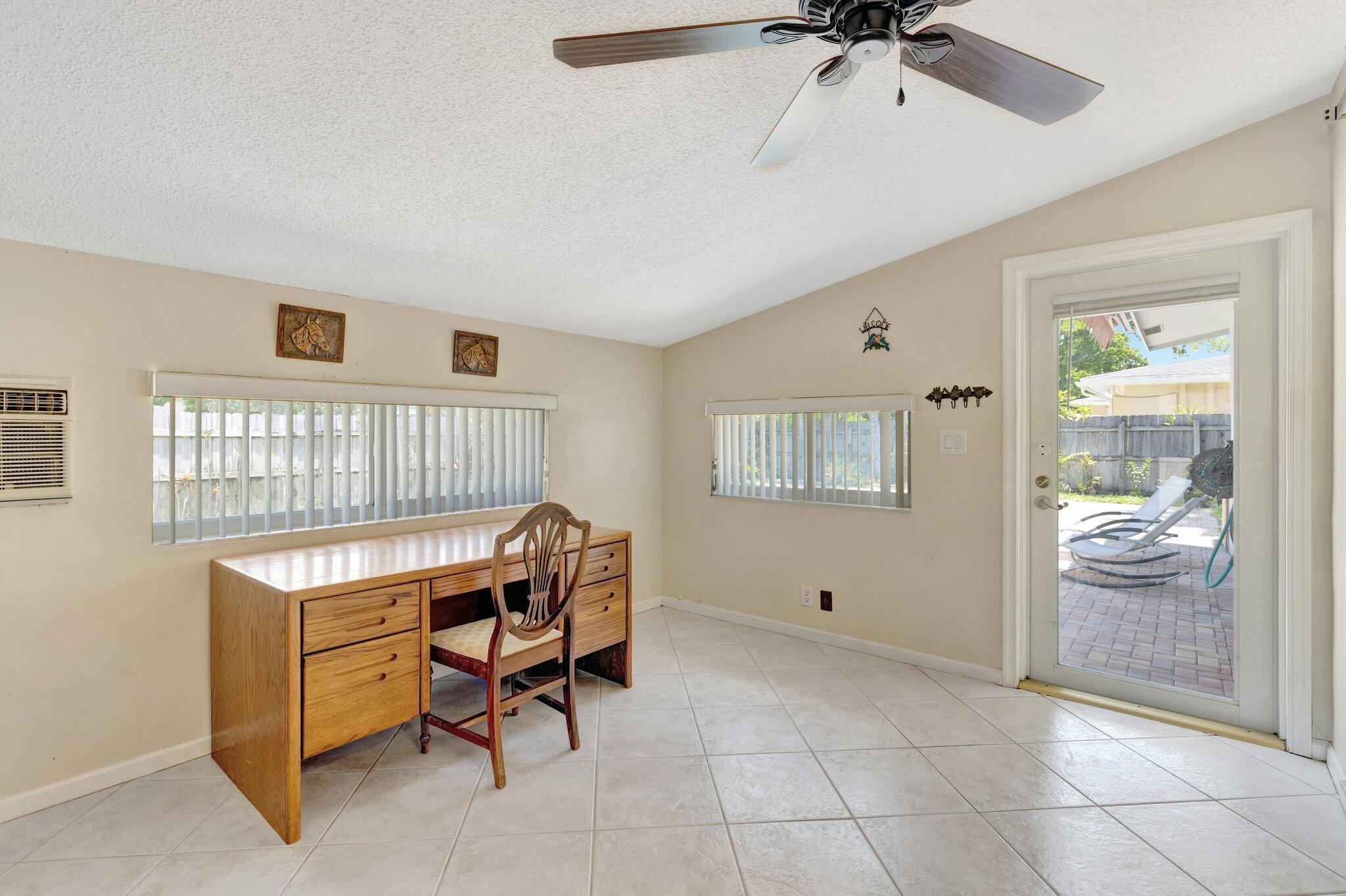 CORAL WOODS - Residential