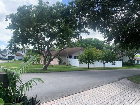 A home in Cooper City