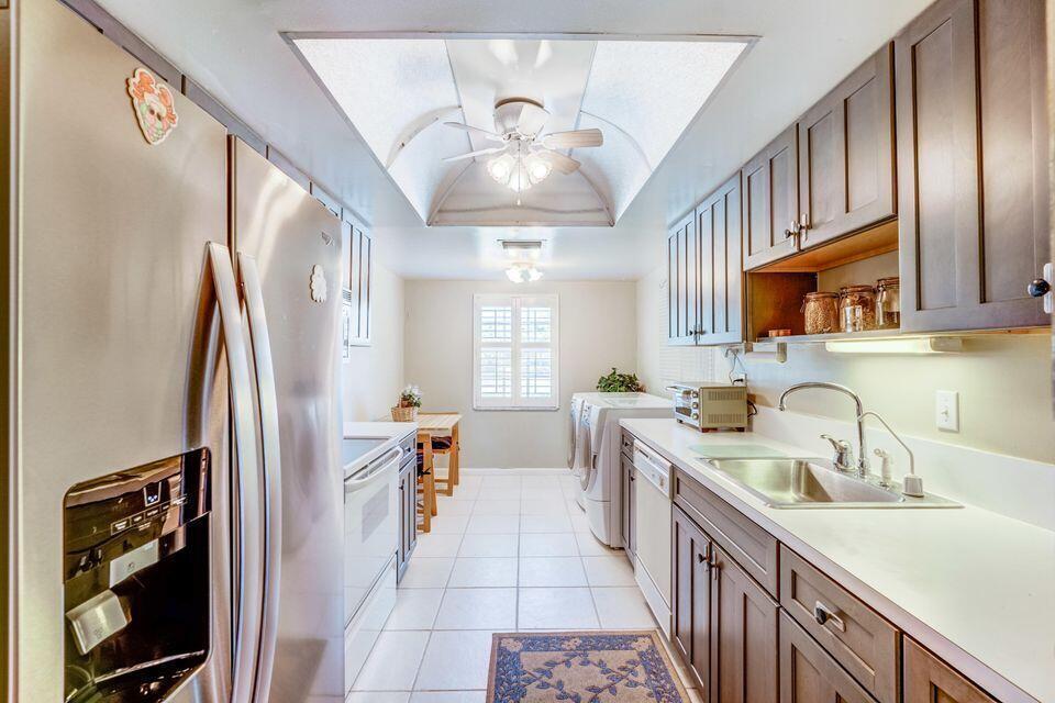 SUGAR SANDS - Residential