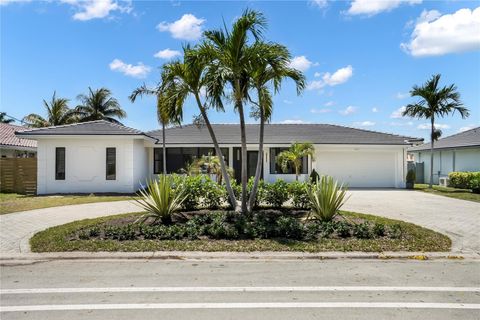 5641 Bayview Dr Fort Lauderdale FL 33308