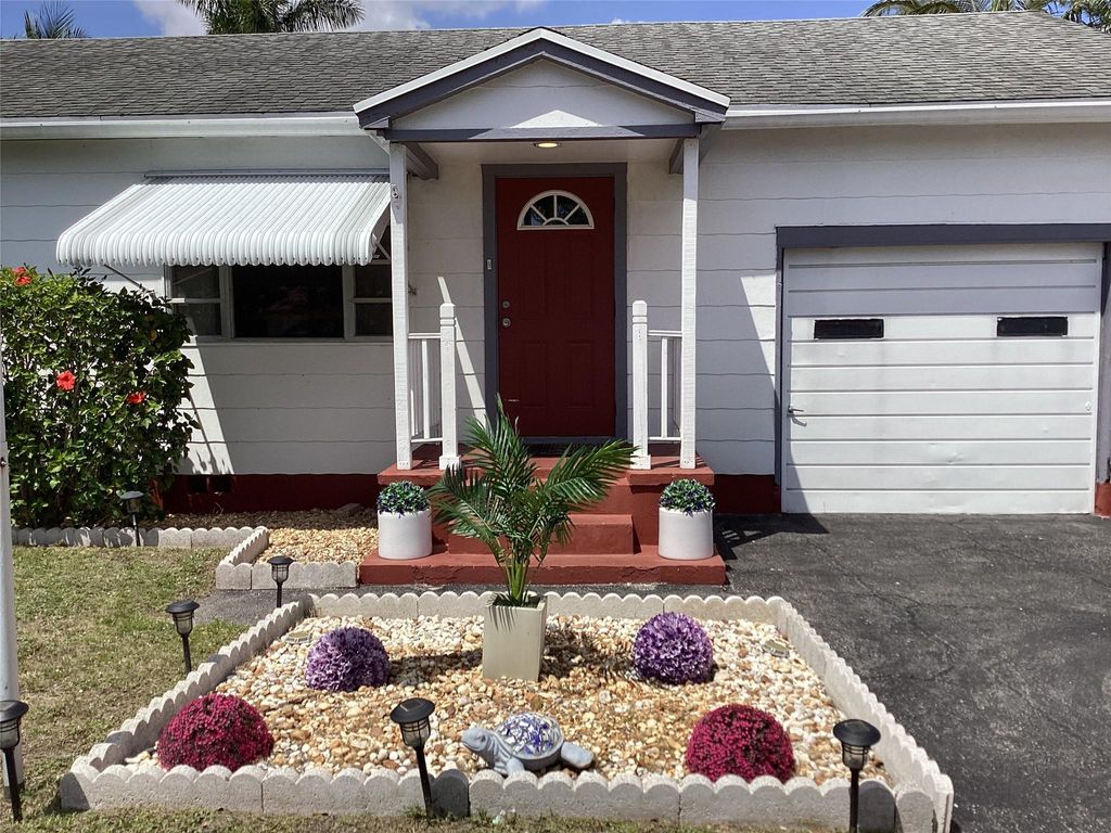 Photo of 3597 Corrigan Court, Lake Worth Beach, FL 33461 (MLS # F10495200)