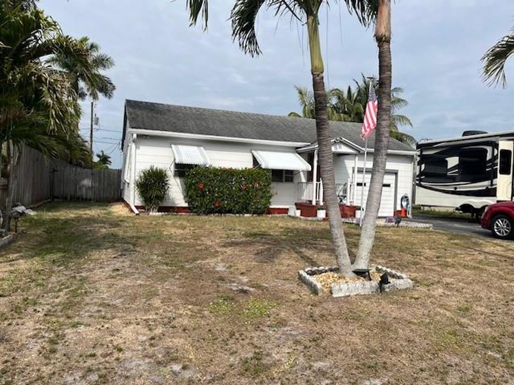 Photo of 3597 Corrigan Court, Lake Worth Beach, FL 33461 (MLS # F10495200)
