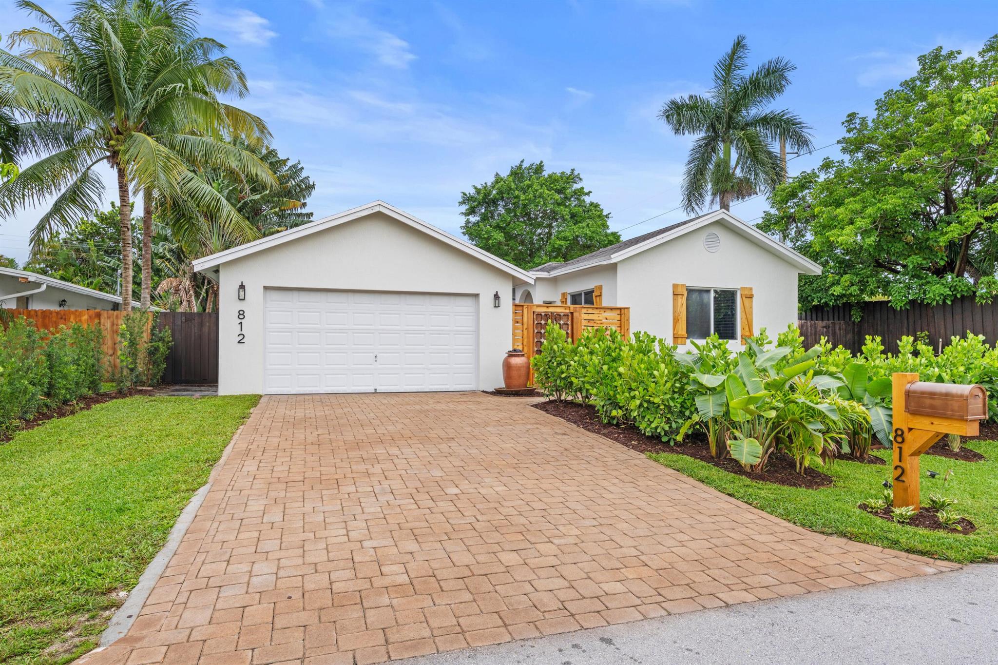 812 NW 26th Street