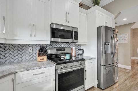 Tiny photo for 6820 NW 73rd Street, Parkland, FL 33067 (MLS # B26017597)