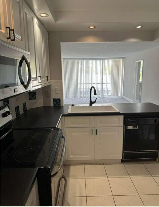 Photo of 4501 NE 21ST Avenue #212, Fort Lauderdale, FL 33308 (MLS # B26080071)