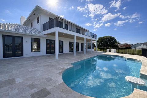 2000 Henley Place Wellington FL 33414