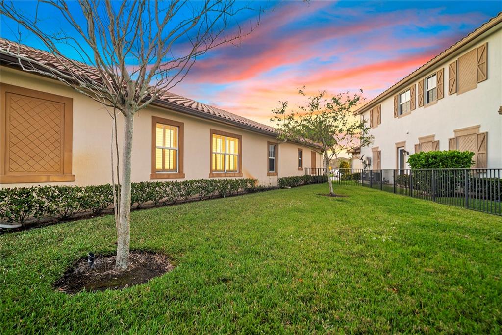 MiraLago - Residential