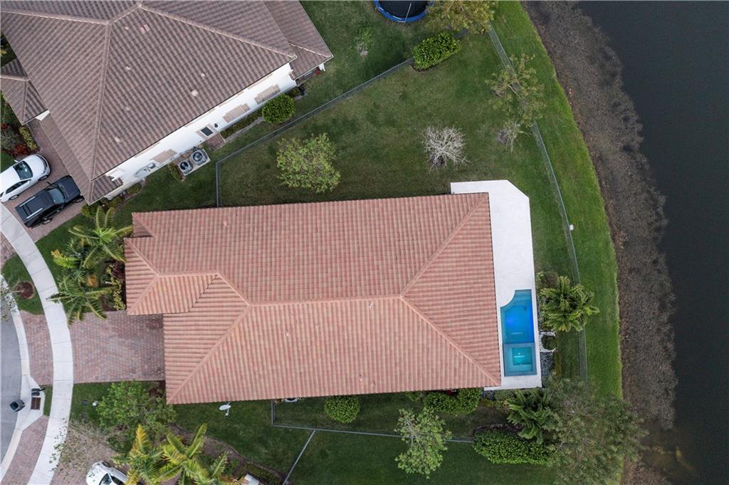 MiraLago - Residential