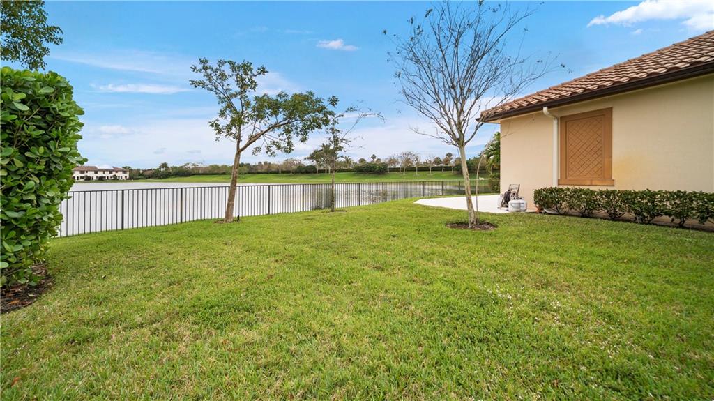 MiraLago - Residential