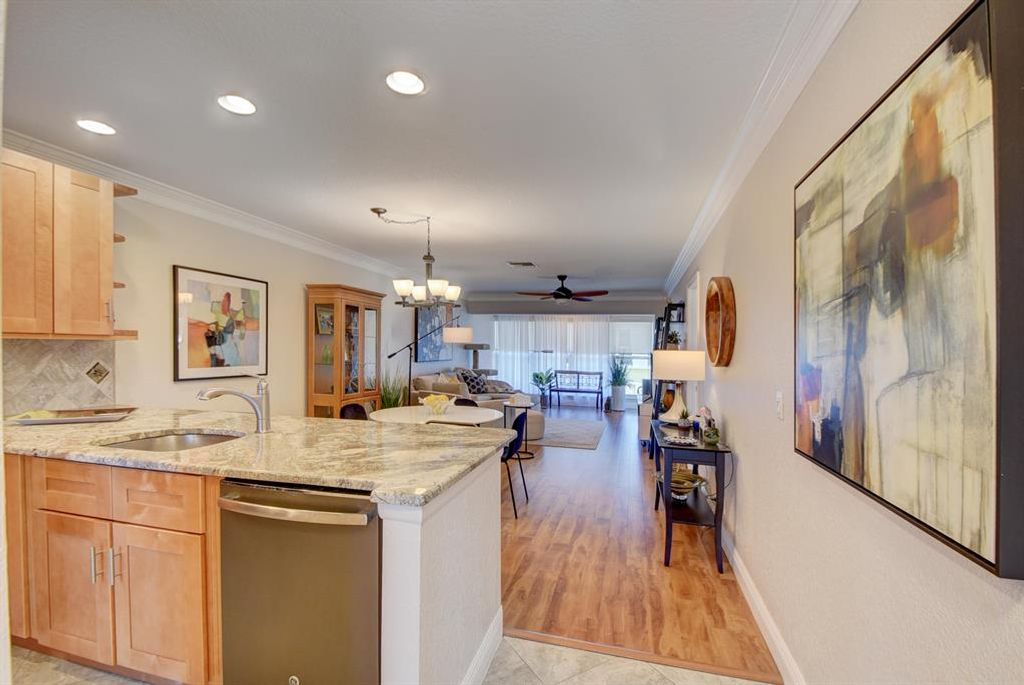 Photo of 1051 Orange Terrace #204, Delray Beach, FL 33445 (MLS # R10690192)