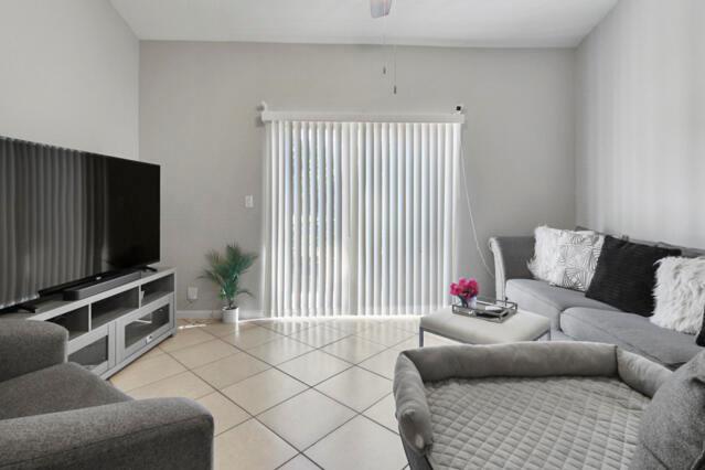 WELLINGTONS EDGE PAR 78 P - Residential